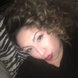 Meet your Posher, Cristina